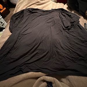Old navy flowy Tshirt